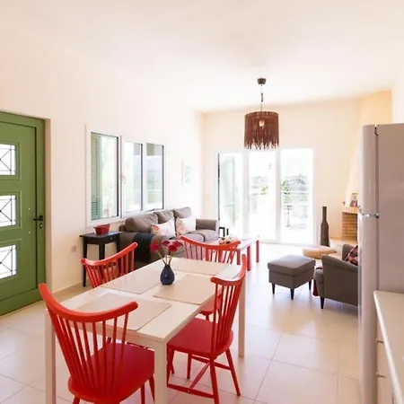 Athena Olive Grove & Estate Holiday home