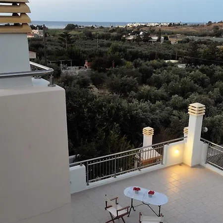 Дом отдыха Athena Olive Grove & Estate Гуве