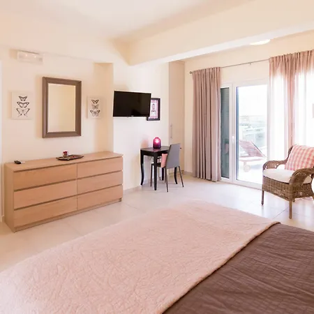 Athena Olive Grove & Estate * Гуве